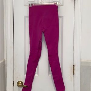 Pink lululemon leggings